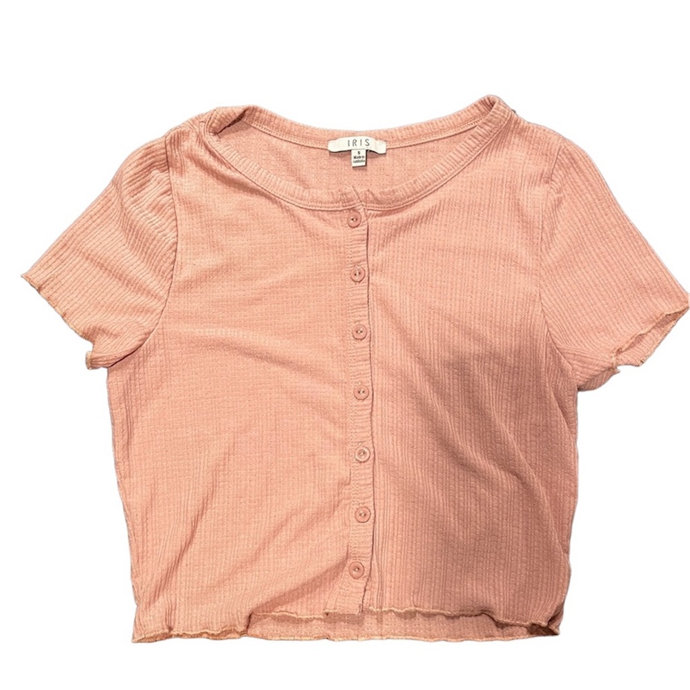 IRIS cropped pink button up short sleeve tee